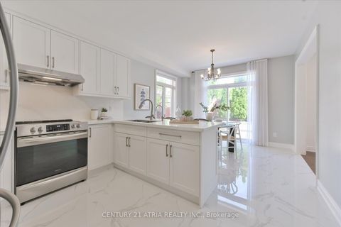 Photo 21 at 119 Martini Drive, Rouge Woods, Richmond Hill