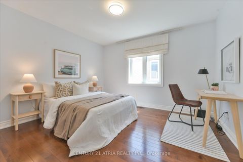 Photo 36 at 119 Martini Drive, Rouge Woods, Richmond Hill
