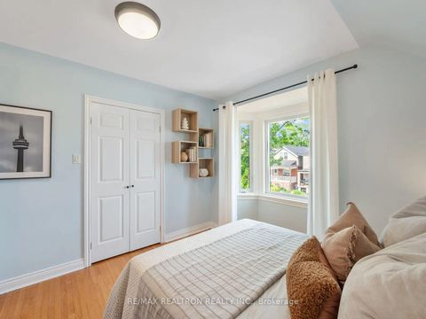 Photo 24 at 286 Gilbert Avenue, Fairbank, Toronto