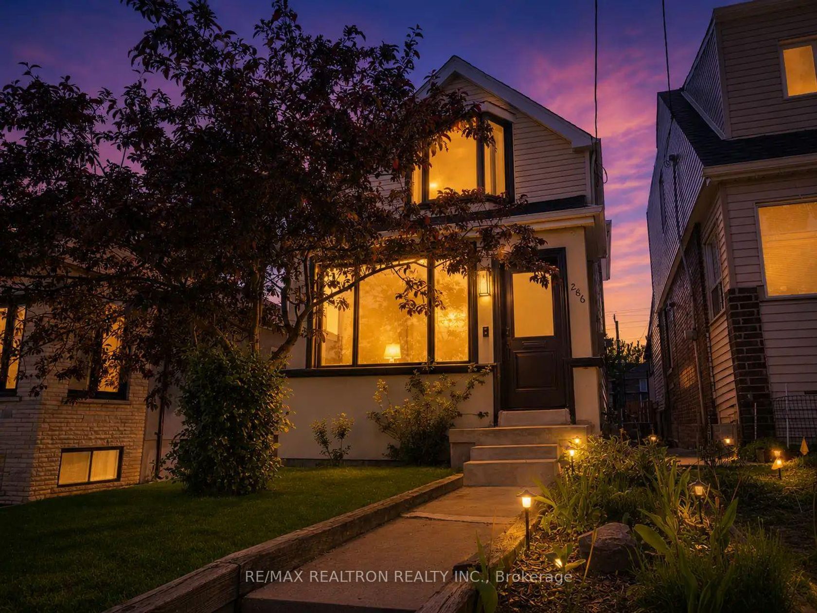 286 Gilbert Avenue, Fairbank, Toronto photo 3
