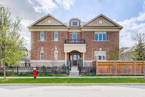 Photo 4 at 6 Ruffle Lane, Oak Ridges, Richmond Hill