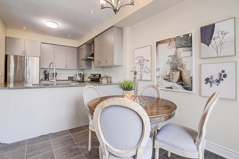 Photo 12 at 6 Ruffle Lane, Oak Ridges, Richmond Hill