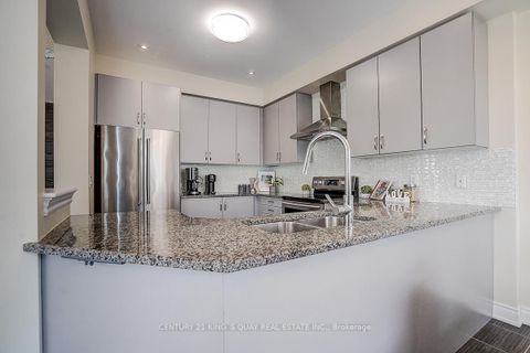 Photo 13 at 6 Ruffle Lane, Oak Ridges, Richmond Hill