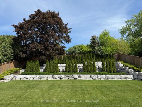 Photo 43 at 32 Richard Serra Court S, King City, King