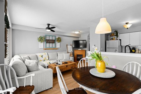 Photo 8 at 38 - 430 MAPLEVIEW Drive E, Painswick South, Barrie