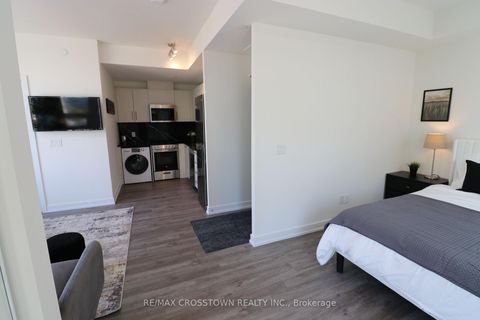 Photo 17 at 57 - 861 Sheppard Ave Avenue W, Clanton Park, Toronto