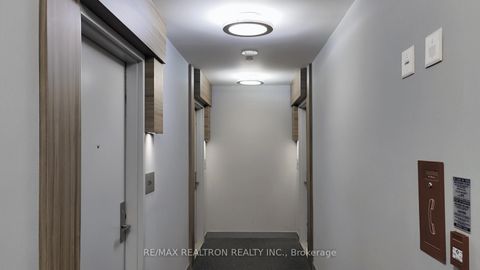 Photo 30 at 3208 - 75 St Nicholas Street, Bay Street Corridor, Toronto