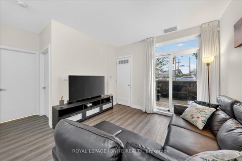 Photo 14 at 109 - 3560 St Clair Avenue E, Scarborough Village, Toronto