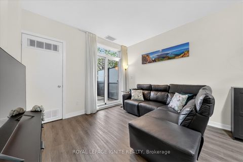 Photo 15 at 109 - 3560 St Clair Avenue E, Scarborough Village, Toronto