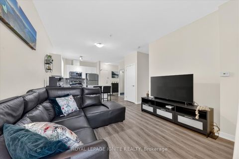 Photo 17 at 109 - 3560 St Clair Avenue E, Scarborough Village, Toronto