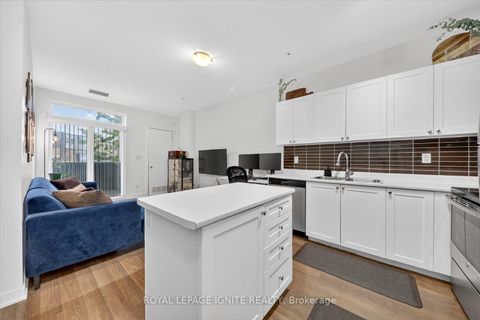Photo 9 at 116 - 3560 St Clair Avenue E, Scarborough Village, Toronto