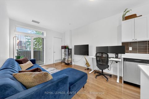 Photo 15 at 116 - 3560 St Clair Avenue E, Scarborough Village, Toronto