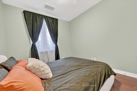 Photo 22 at 116 - 3560 St Clair Avenue E, Scarborough Village, Toronto