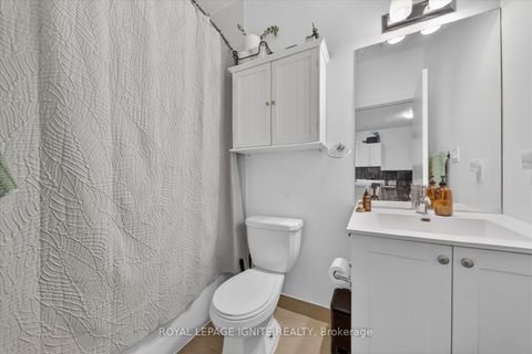 Photo 23 at 116 - 3560 St Clair Avenue E, Scarborough Village, Toronto