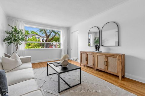 Photo 2 at 55 Joanith Drive, Parkview, Toronto