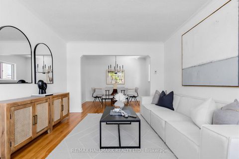 Photo 7 at 55 Joanith Drive, Parkview, Toronto