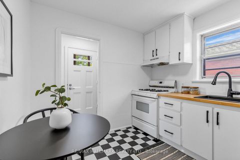 Photo 12 at 55 Joanith Drive, Parkview, Toronto