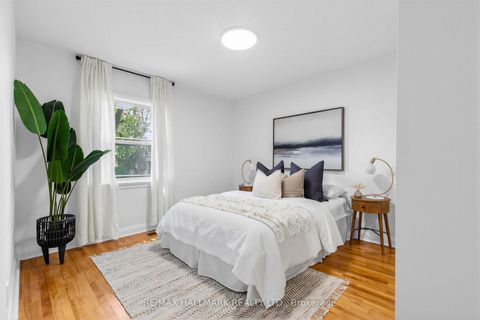Photo 14 at 55 Joanith Drive, Parkview, Toronto