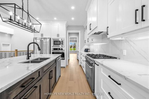 Photo 12 at 225 Sunnybrae Avenue, Stroud, Innisfil