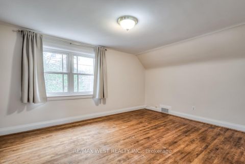 Photo 7 at 1109 Royal York Road, Kingsway South, Toronto