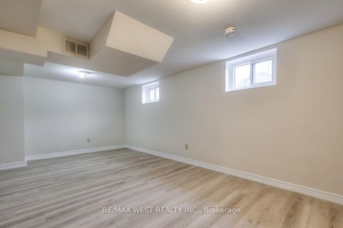 Photo 14 at 1109 Royal York Road, Kingsway South, Toronto