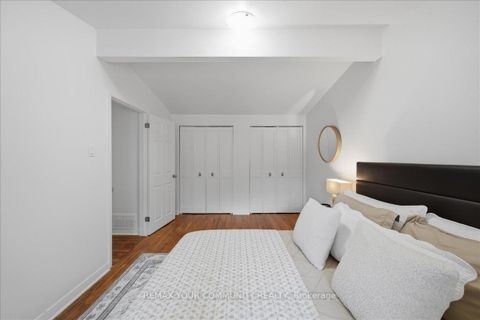 Photo 11 at 3 - 23 Brookwell Drive, York University Heights, Toronto