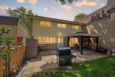 Photo 16 at 3 - 23 Brookwell Drive, York University Heights, Toronto