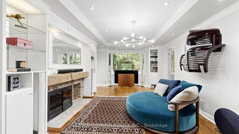 Photo 2 at 25 Bellehaven Crescent, Scarborough Village, Toronto