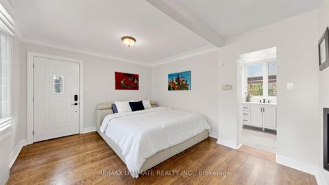 Photo 9 at 25 Bellehaven Crescent, Scarborough Village, Toronto