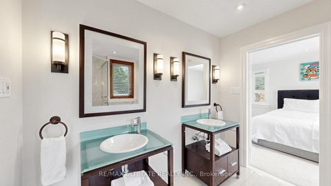 Photo 15 at 25 Bellehaven Crescent, Scarborough Village, Toronto
