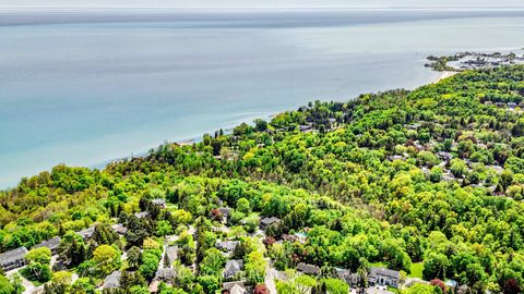 Photo 46 at 25 Bellehaven Crescent, Scarborough Village, Toronto
