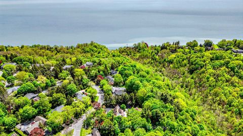 Photo 48 at 25 Bellehaven Crescent, Scarborough Village, Toronto