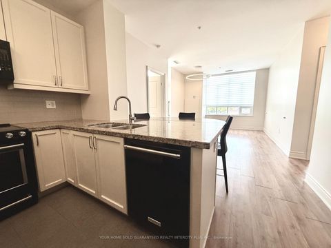 Photo 9 at 418 - 2396 Major MacKenzie Drive W, Maple, Vaughan