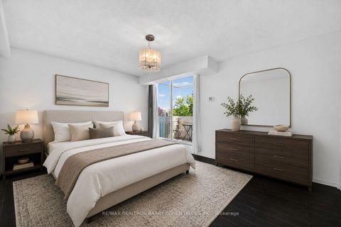 Photo 13 at 304 - 150 Neptune Drive, Lawrence, Toronto