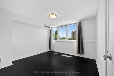 Photo 19 at 304 - 150 Neptune Drive, Lawrence, Toronto