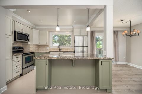 Photo 6 at 53 Burrows Avenue, City Centre West, Toronto