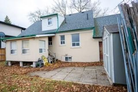 Photo 1 at 119 Wedgewood Drive, City Centre West, Toronto