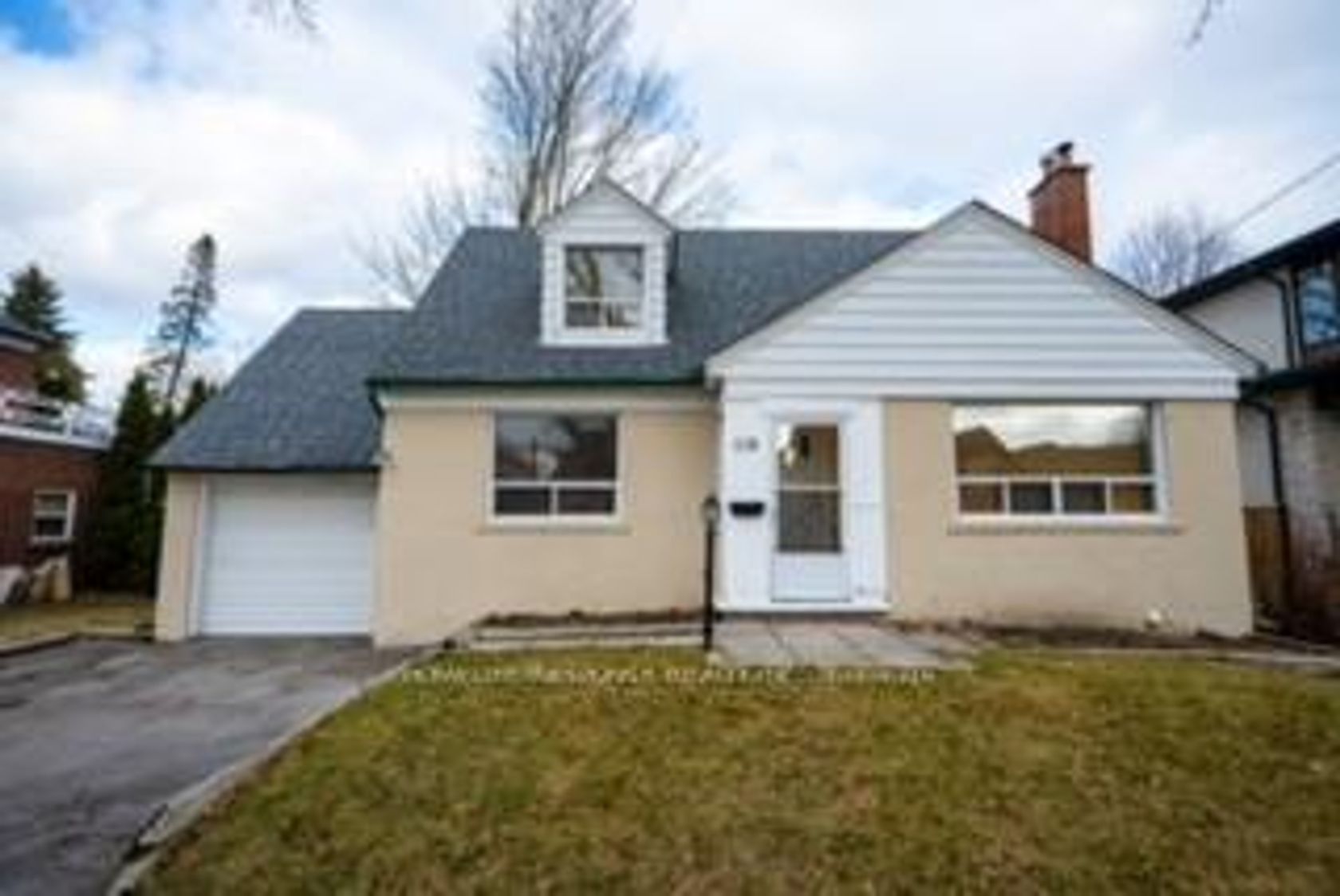 119 Wedgewood Drive, City Centre West, Toronto photo number 2