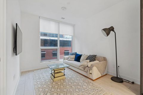 Photo 9 at 813 - 15 Mercer Street, Waterfront Communities C1, Toronto