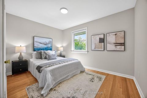 Photo 8 at 6 Faraday Drive, Woburn, Toronto