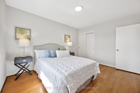 Photo 9 at 6 Faraday Drive, Woburn, Toronto