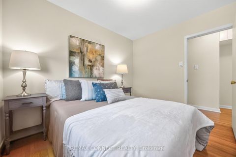 Photo 10 at 6 Faraday Drive, Woburn, Toronto
