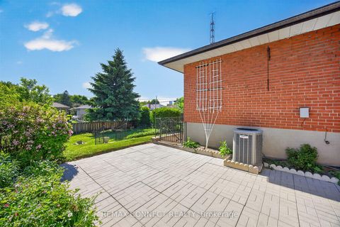Photo 16 at 6 Faraday Drive, Woburn, Toronto