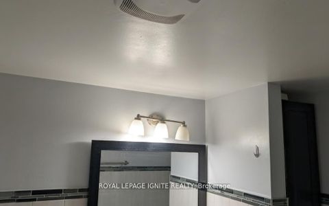 Photo 20 at 98 Chloe Crescent N, Middlefield, Markham