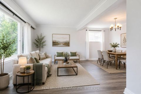 Photo 4 at 40 Japonica Road, Maryvale, Toronto