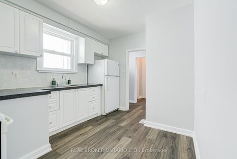 Photo 9 at 40 Japonica Road, Maryvale, Toronto