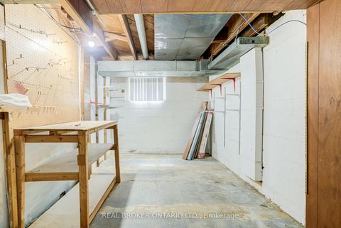 Photo 31 at 40 Japonica Road, Maryvale, Toronto