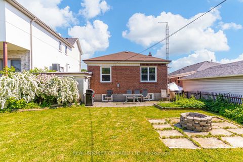 Photo 34 at 40 Japonica Road, Maryvale, Toronto