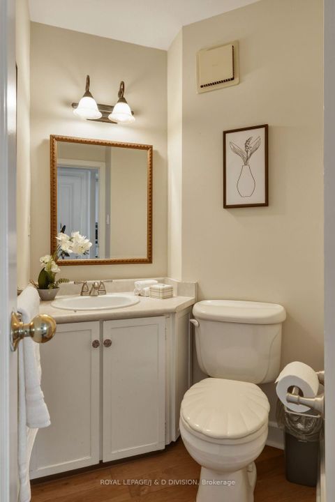 Photo 16 at 102 Ridge Drive, Moore Park, Toronto
