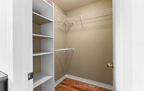 Photo 21 at 201 Vellore Park Avenue, Vellore Village, Vaughan